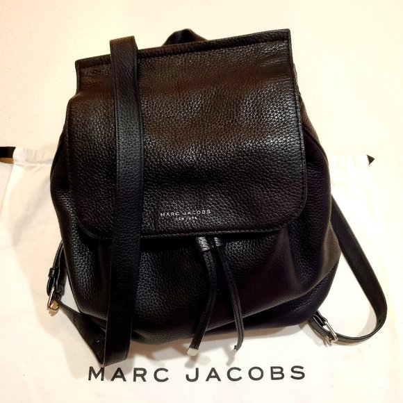 Marc Jacobs Handbags - MARC JACOBS backpack purse